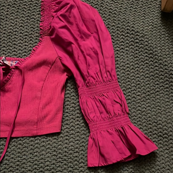 Women's Pink Puff Sleeve Top - Picture 3 of 4